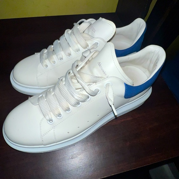 Alexander McQueen White Blue Slightly Used - Picture 1 of 3